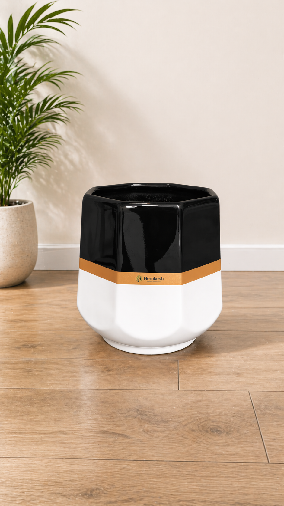 Elite Hex FRP Planter - Small - Image
